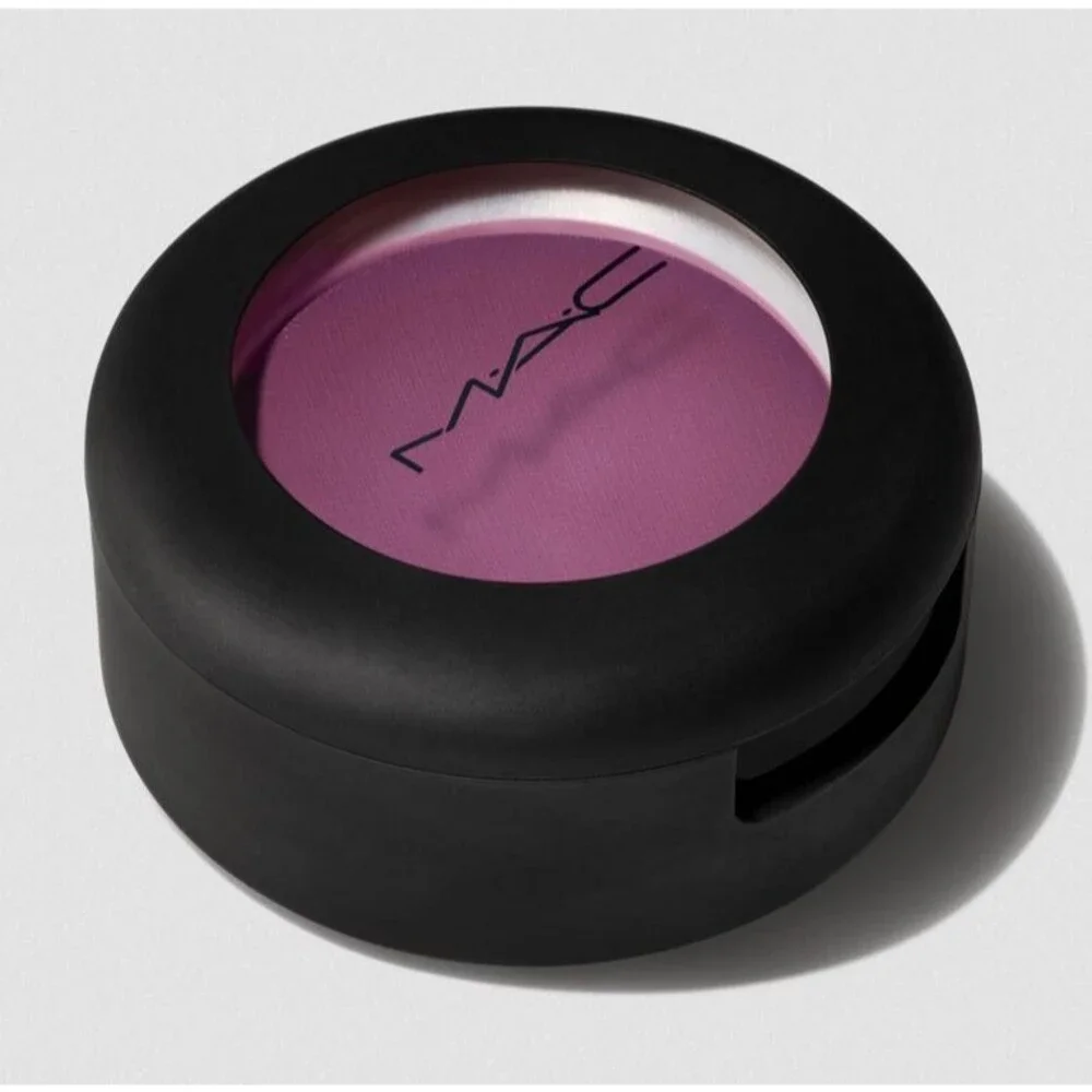 MAC P for POTENT  Eye Shadow ~ Powder Kiss  ~Deep Plum Purple Matte ~ NIB